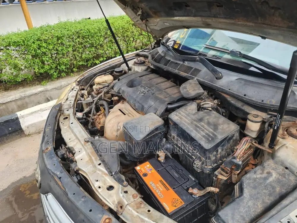 Toyota Camry 2011