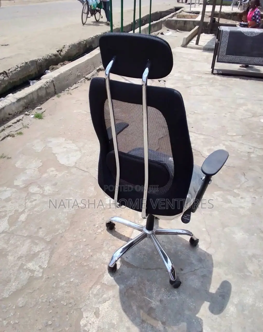 Ergonomic Mesh Executive Office Chair