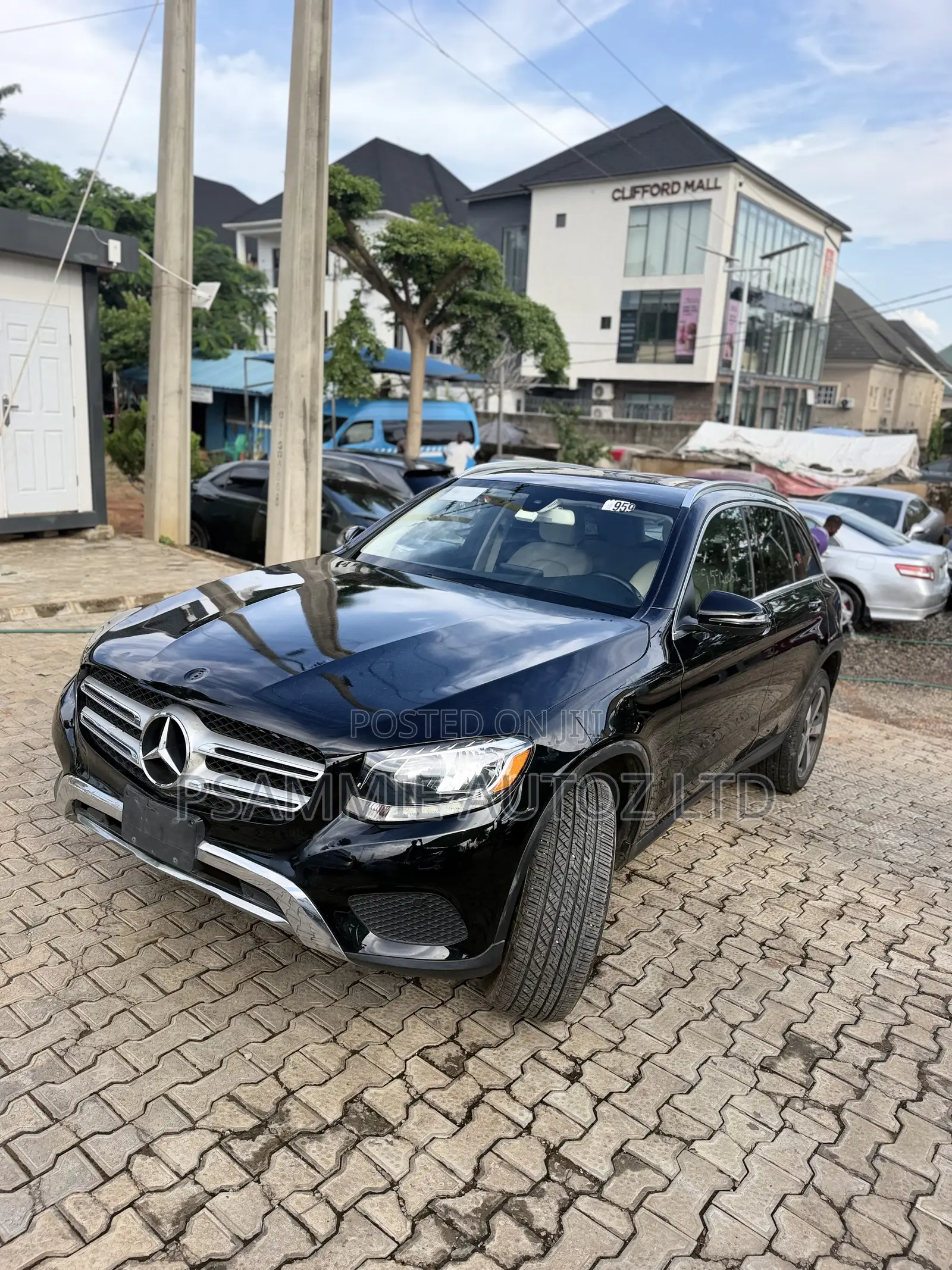 Mercedes-Benz GLC-Class 2017 Black