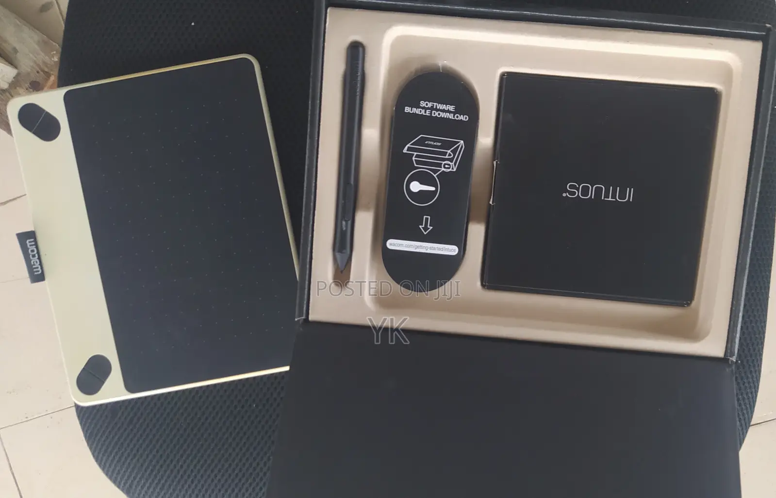 Wacom Intuos Stylus Graphics Tablet
