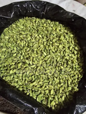 Authentic Indian Green Cardamom