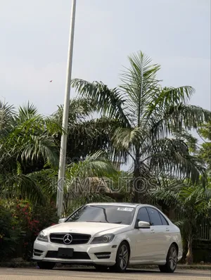 Mercedes-Benz C300 2013 White
