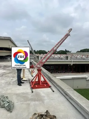 Electric Mini Lifting Crane With Bucket