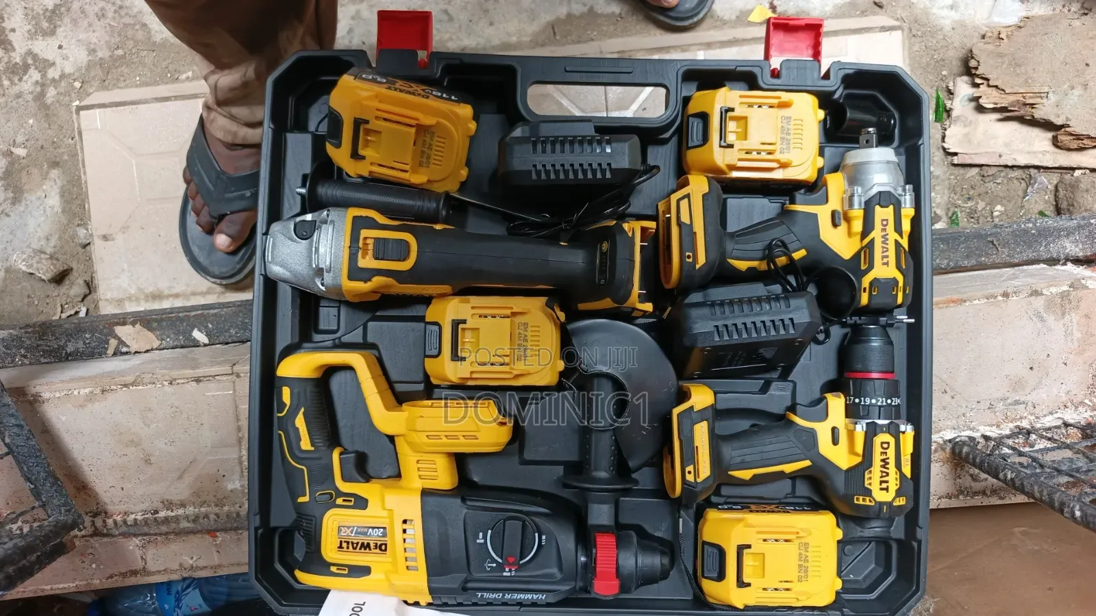 DeWalt 4-in-1 Cordless Power Tool Combo Kit
