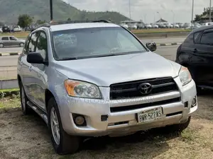 Toyota RAV4 2012 Silver