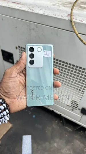 Vivo V27 256 GB Green