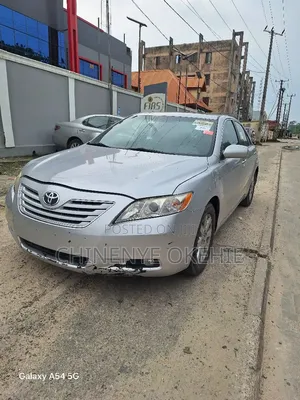 Toyota Camry 2009 Silver