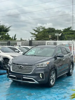 Hyundai Santa Fe 2017 Gray