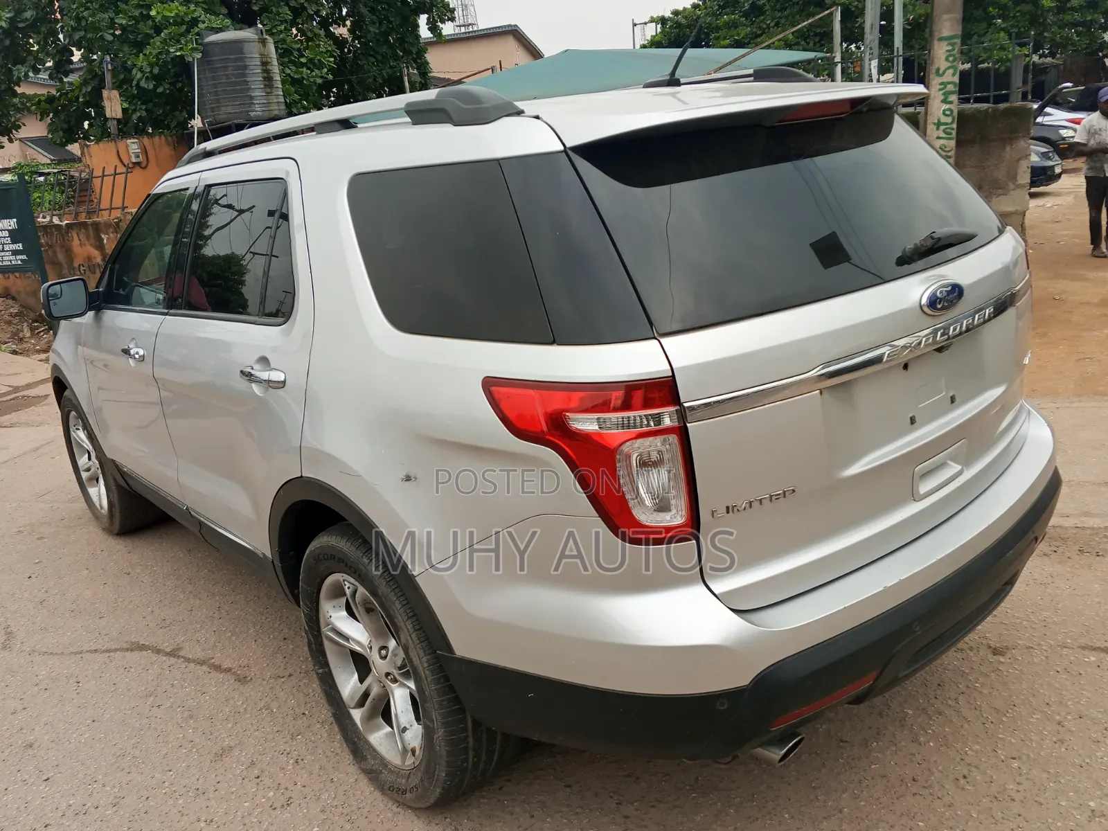 Ford Edge 2012 Silver