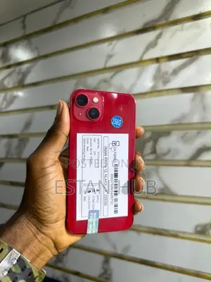 Apple iPhone 13 128 GB Red