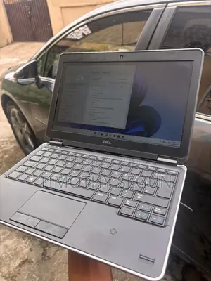 Laptop Dell Latitude E7240 8GB Intel Core i7 SSD 256GB