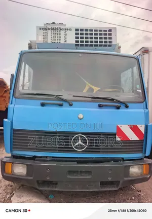 Mercedes 814 Cooling Van Diesel Engine/ 6 Tires 6 Boat