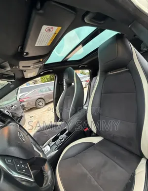Infiniti Q30 2016 White