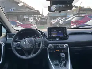 Toyota RAV4 XLE Premium AWD 2019 Black