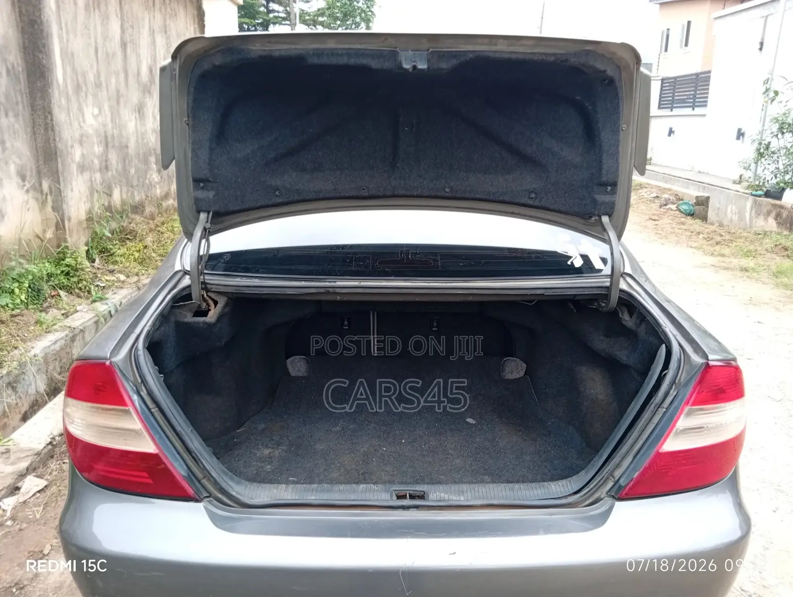 Toyota Camry 2003 Gray
