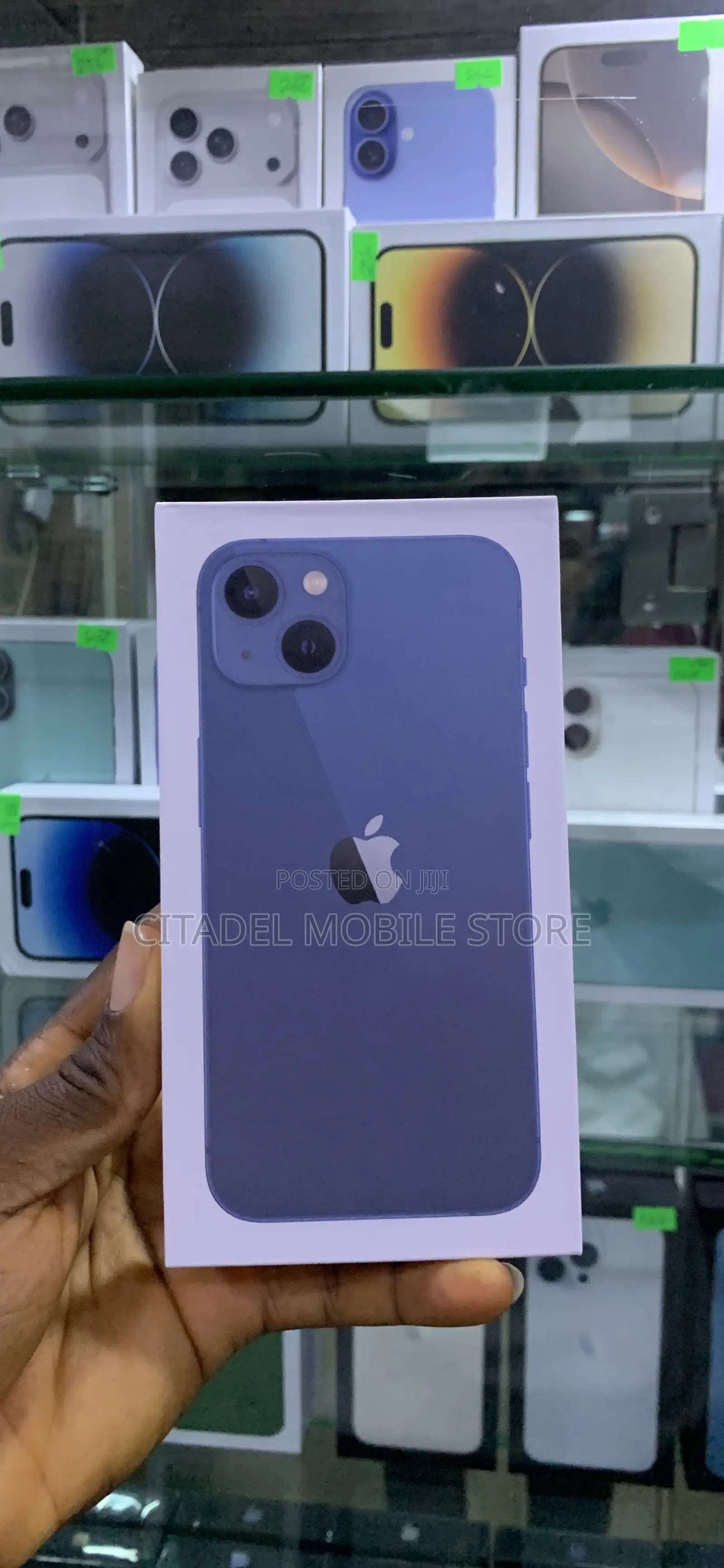 New Apple iPhone 13 128 GB Blue