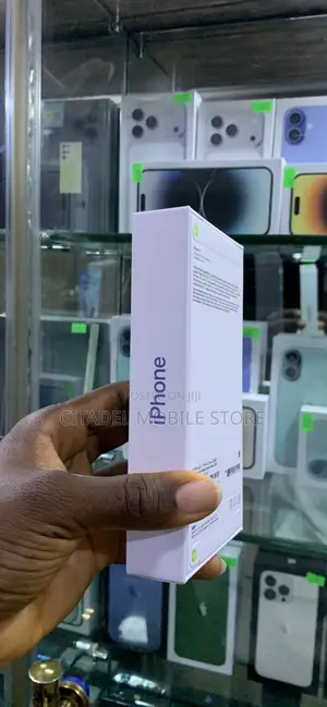 New Apple iPhone 13 128 GB Blue