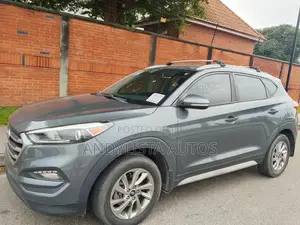 Hyundai Tucson Limited FWD 2017 Gray
