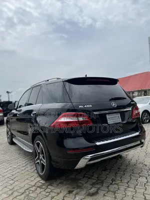 Mercedes-Benz M Class ML400 4MATIC 4dr SUV AWD (3.0L 6cyl Turbo 7A)