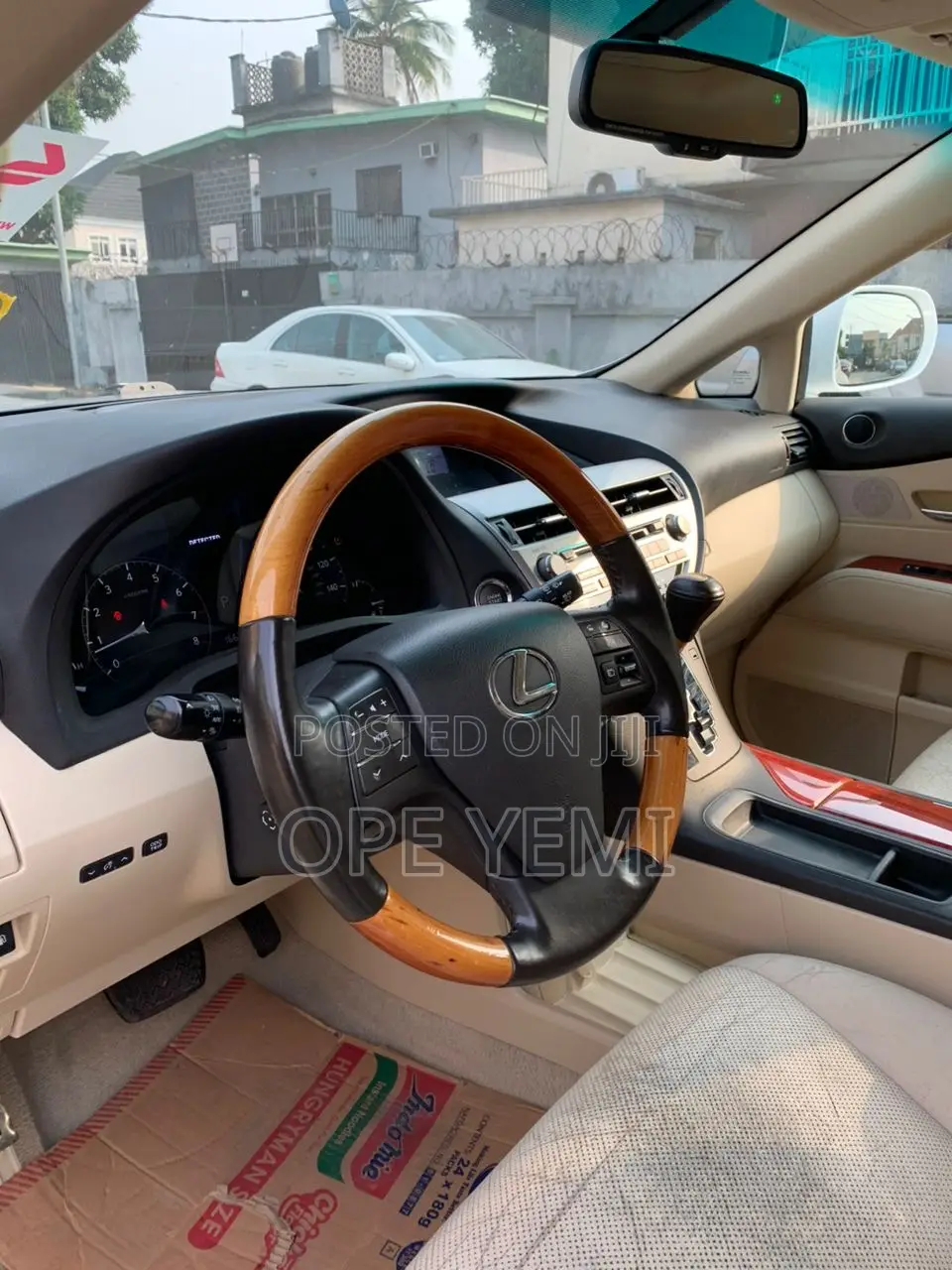 Lexus RX 350 2011 White