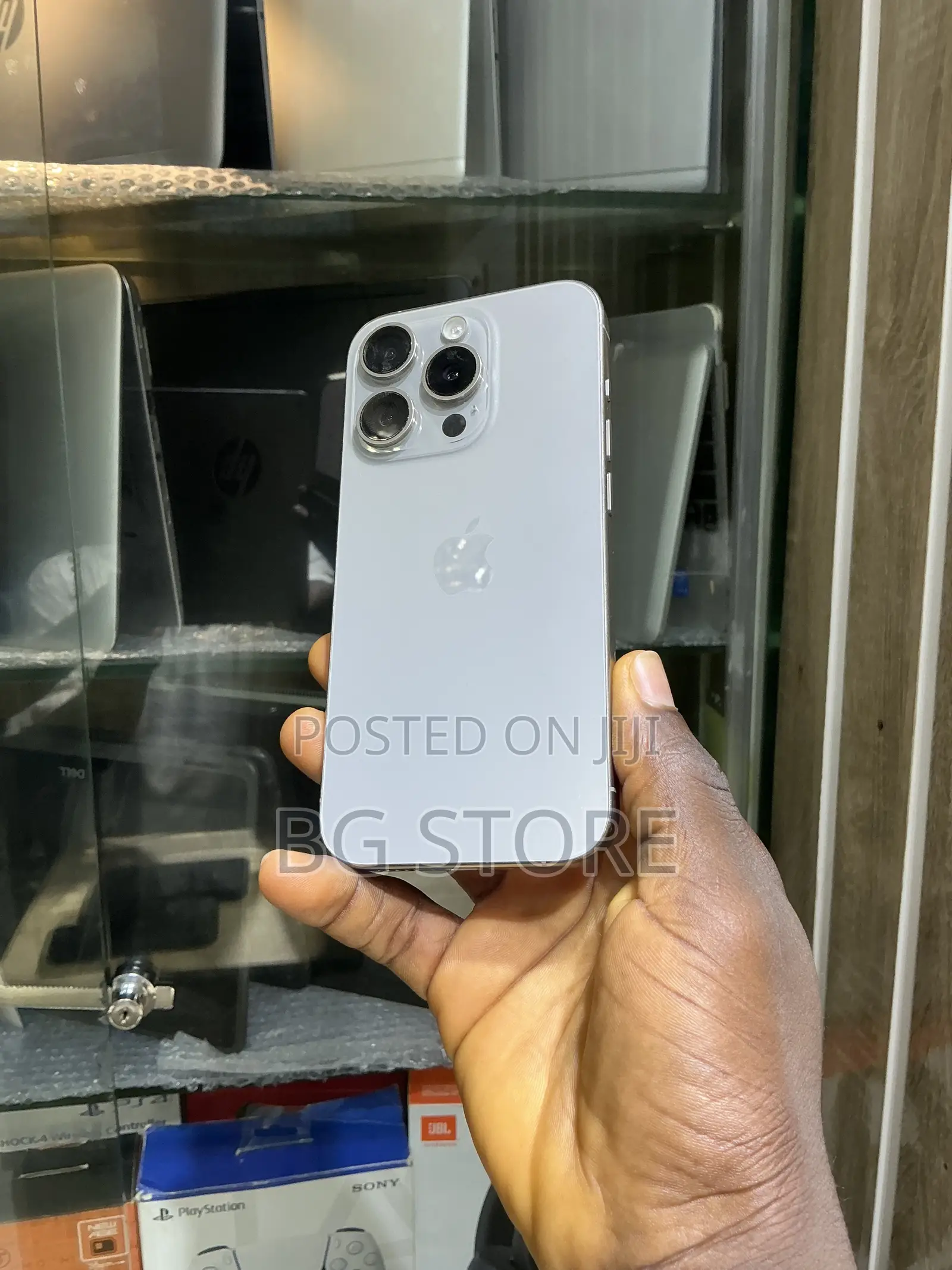 Apple iPhone 15 Pro 128 GB White