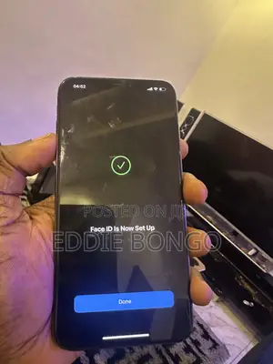 Apple iPhone XS Max 64 GB Gold