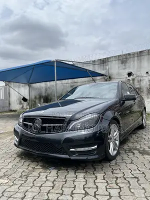Mercedes-Benz C300 Sport 4Matic Sedan AWD (3.5L 6cyl 7A) 2013 Blue
