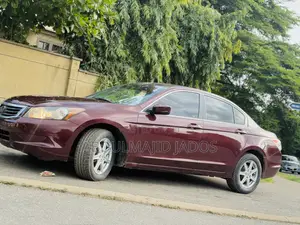 Honda Accord 2010 Maroon