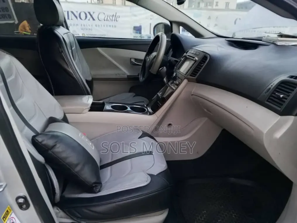 Toyota Venza 2013 Silver