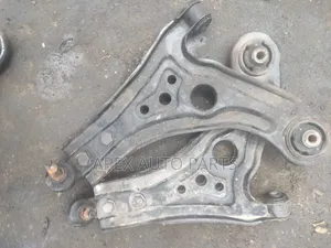 Clean Tokunbo Complete Lower Control Arms for Chevrolet Aveo