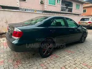 Toyota Camry 2005 Green