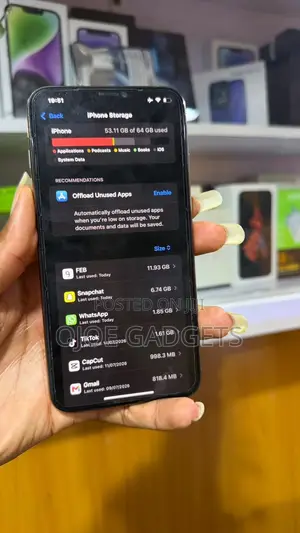 Apple iPhone 11 64 GB Black