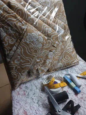 Luxury 7x7 Duvet With Two Pillow Case