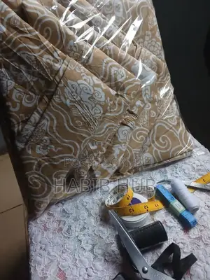 Luxury 7x7 Duvet With Two Pillow Case