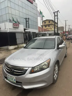 Honda Accord 2010 Silver