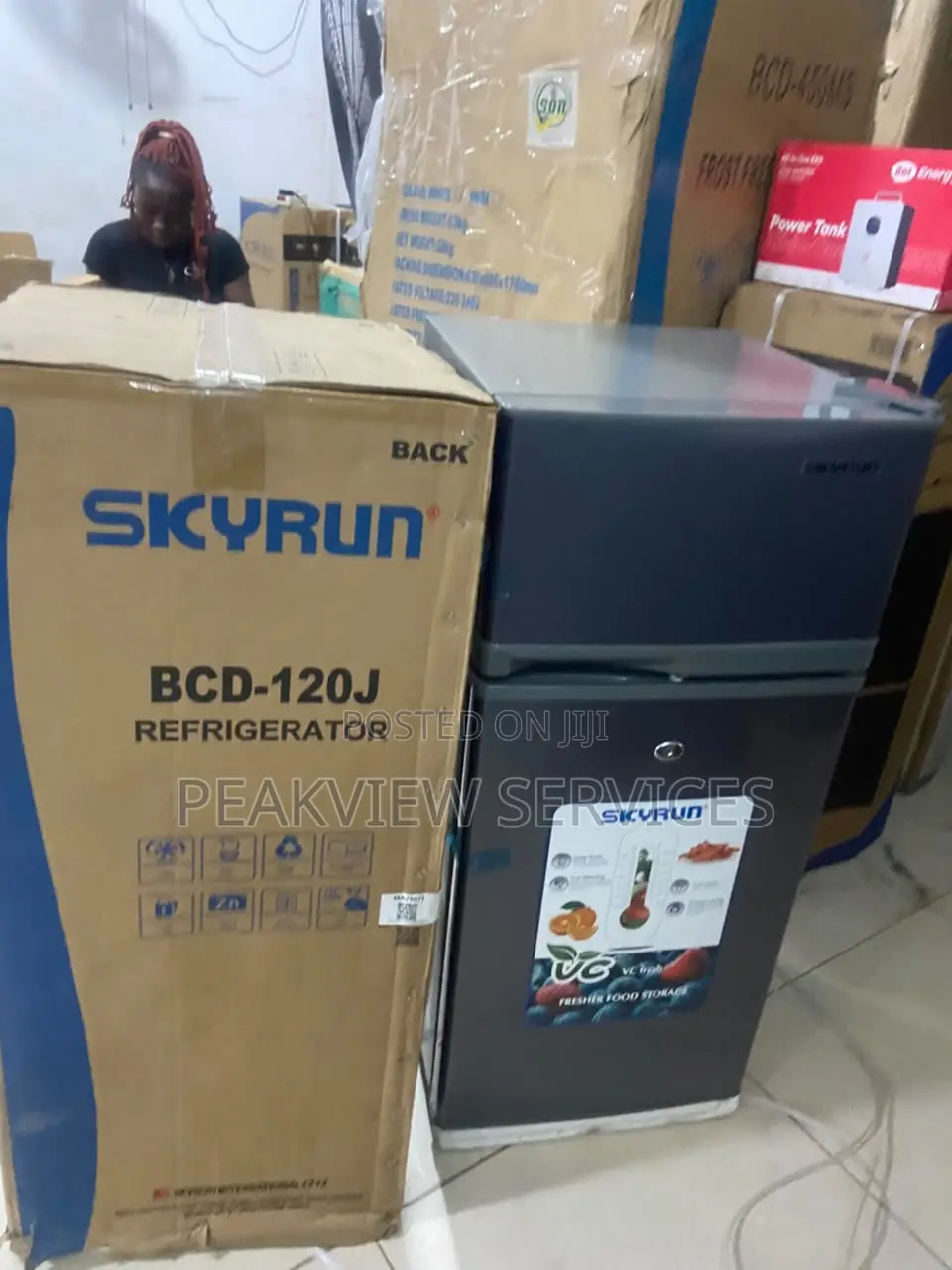 Fast Cooling Skyrun Refrigerator 105L