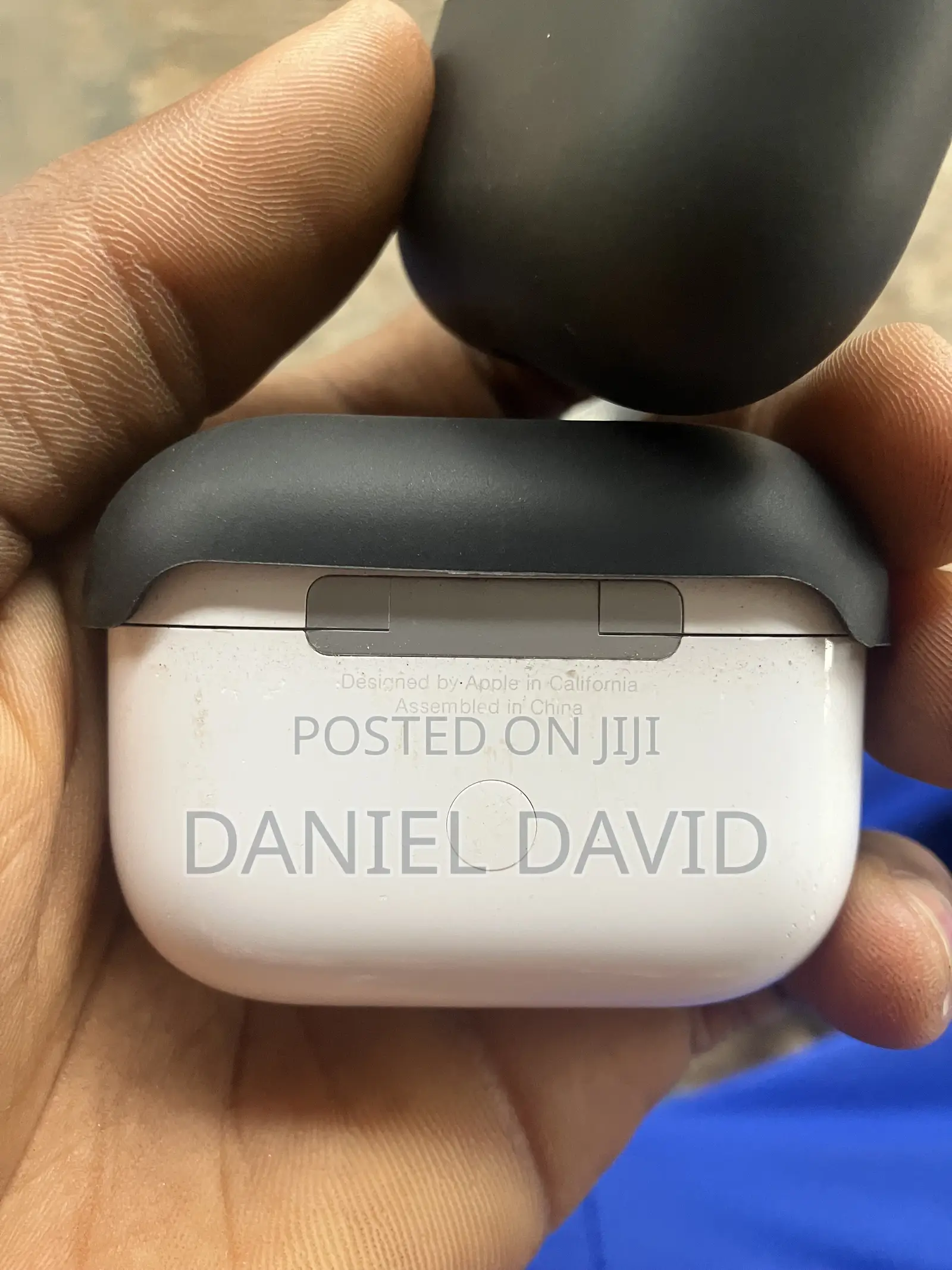 Apple Earbuds