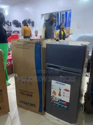 Skyrun Refrigerator for Small Family – 105L