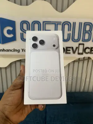 New Apple iPhone 17 Pro Max 256 GB Silver