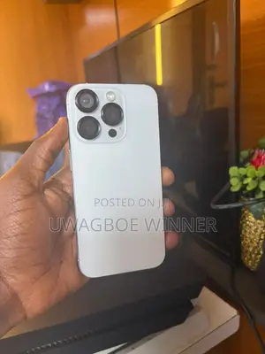 Apple iPhone 15 Pro 128 GB White
