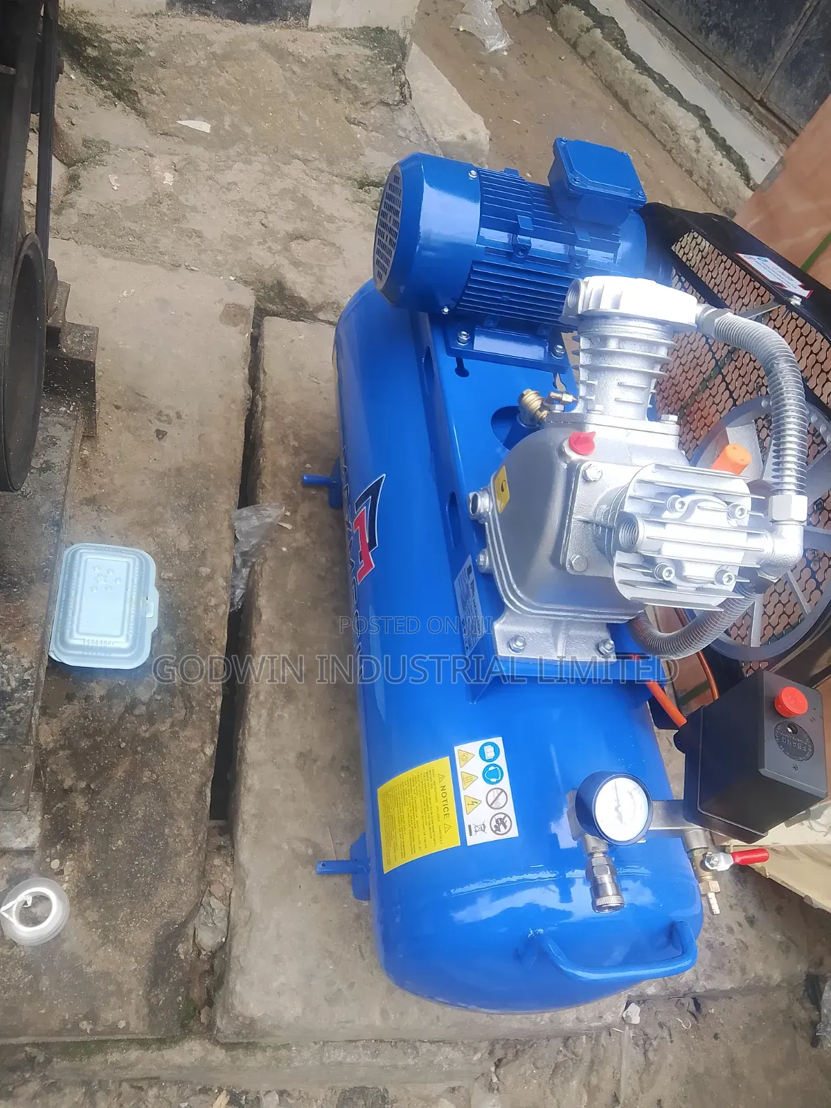Air Compressor