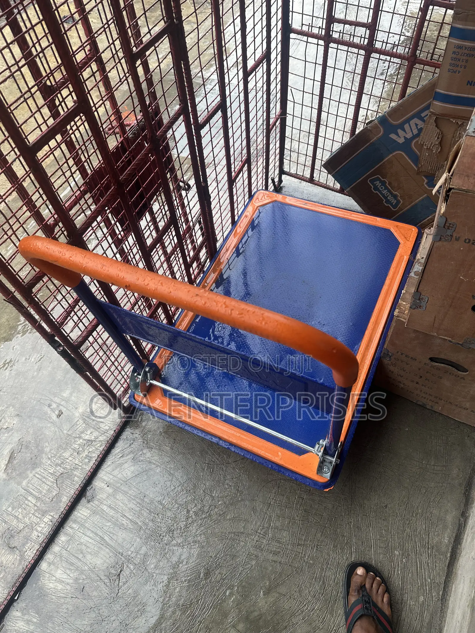 Foldable Platform Hand Trolley (300 Kg Capacity)
