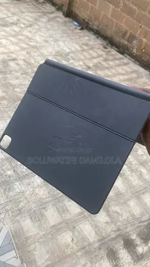 Apple iPad Pro 12.9 (2022) 256 GB Black
