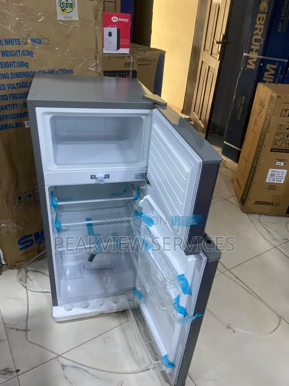 Skyrun 105L Side by Side Door Refrigerator With Lock