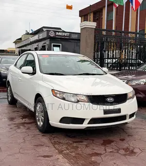 Kia Forte EX 2010 White