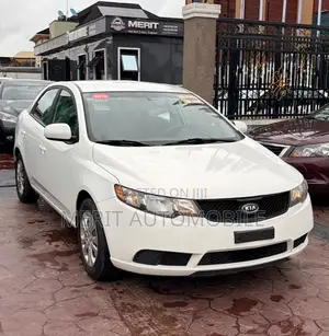 Kia Forte EX 2010 White