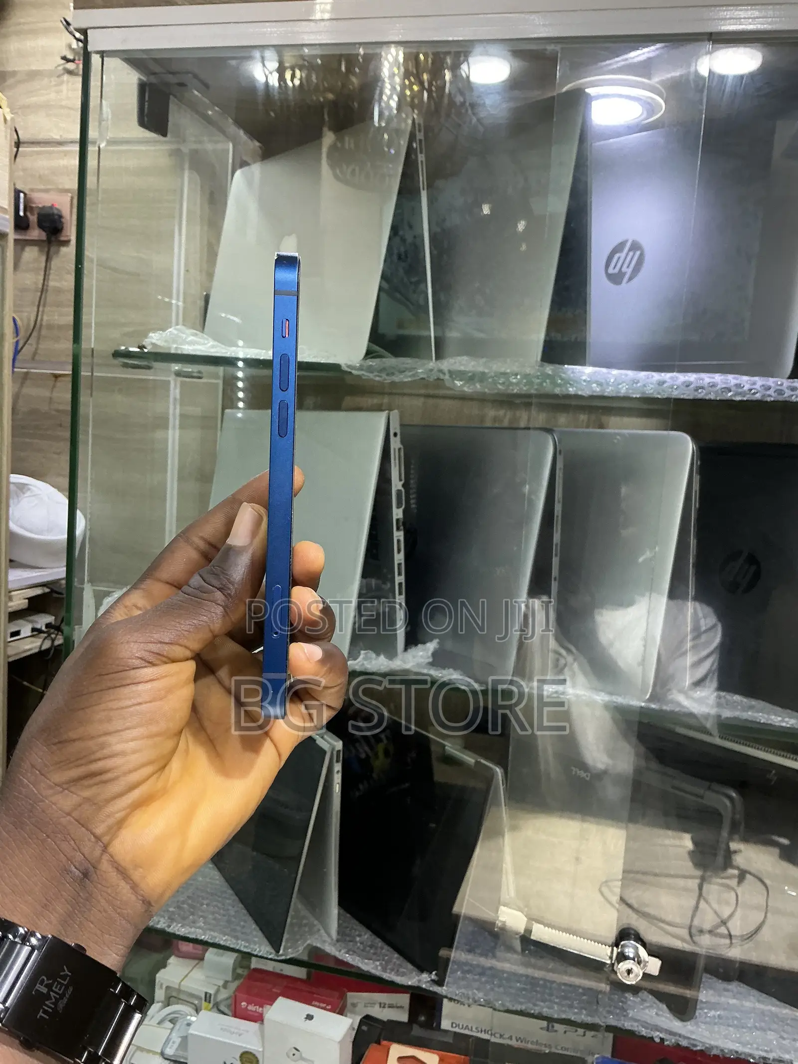 Apple iPhone 12 64 GB Blue