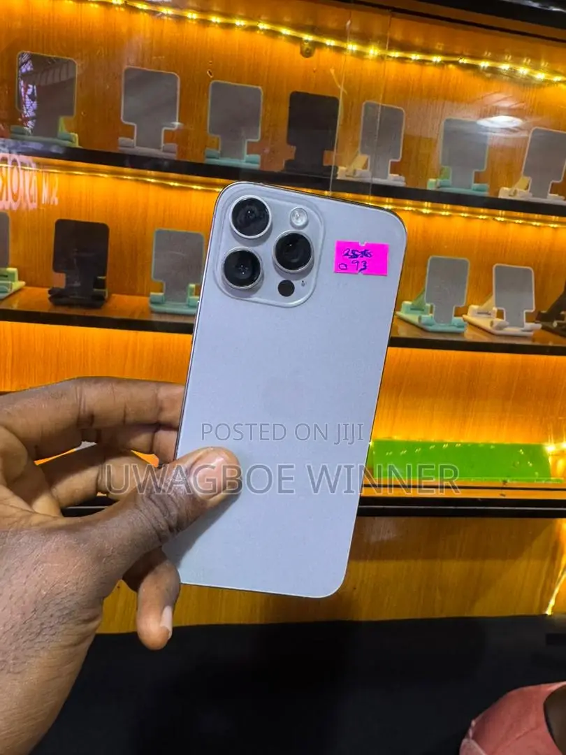 Apple iPhone 15 Pro 128 GB White