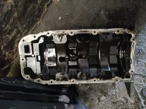 Clean Tokunbo Oil Sump for Chevrolet Cruze 1.8