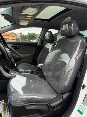 Hyundai Elantra 2013 White